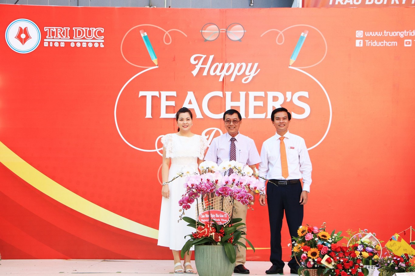 ngày nhà giáo việt nam 20-11-2020 tại trường trí đức quận tân phú tp hồ chí minh