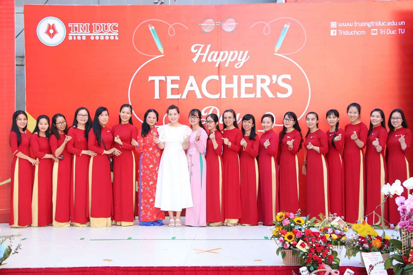 ngày nhà giáo việt nam 20-11-2020 tại trường trí đức quận tân phú tp hồ chí minh