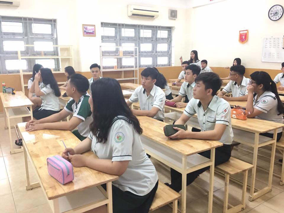 hoc sinh khoi 12 thi thu thpt quoc gia - truong noi tru ban tru tri duc tphcm