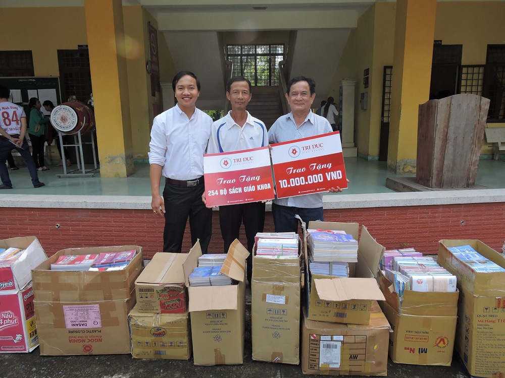 chuong trinh tu thien sach - truong noi tru ban tru tri duc tphcm