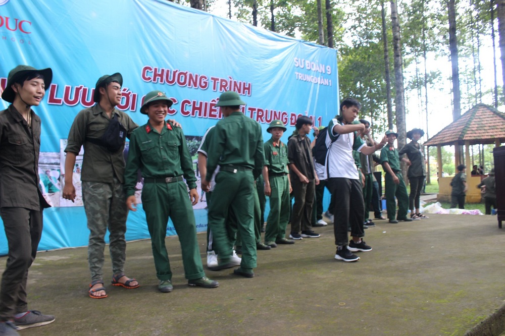 mot ngay lam chien si - truong noi tru ban tru tri duc tphcm