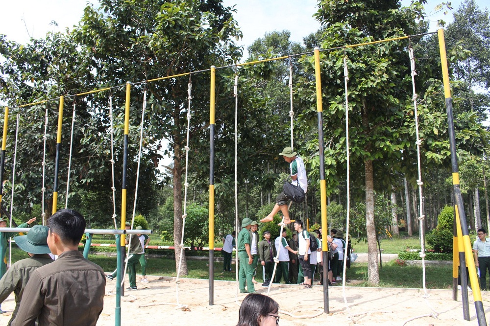 mot ngay lam chien si - truong noi tru ban tru tri duc tphcm