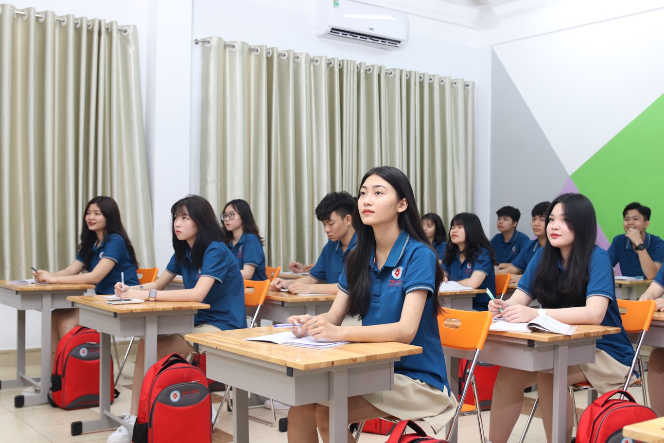 chương trình giáo dục tại trường trí đức